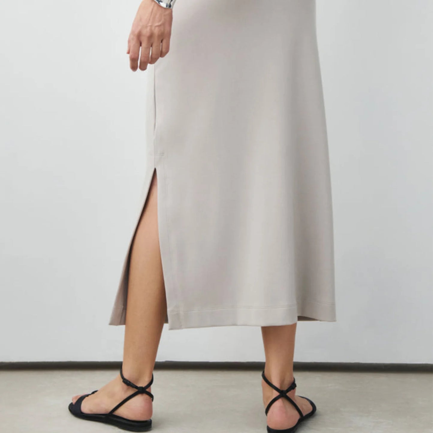 Thigh-Slit Midi Skirt