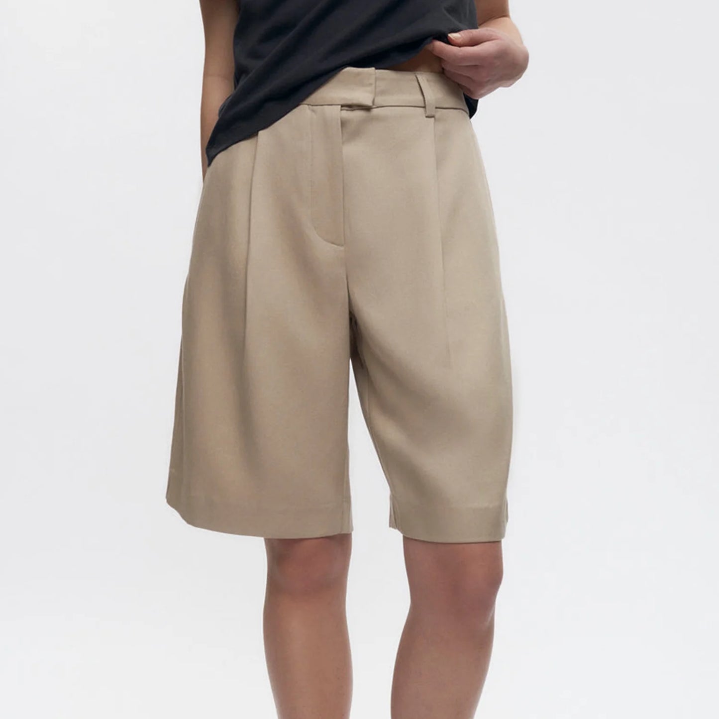 Mid-Rise Casual Shorts